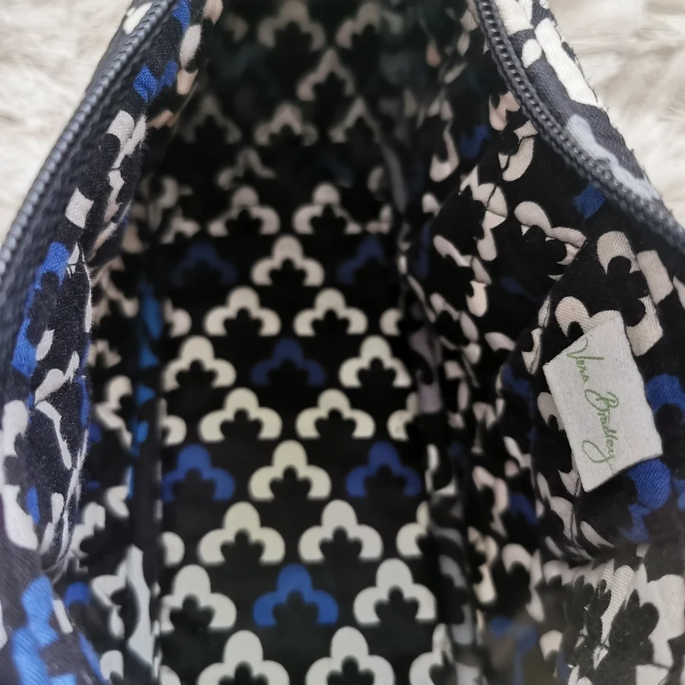 Vera Bradley purse - Picture 4 of 8